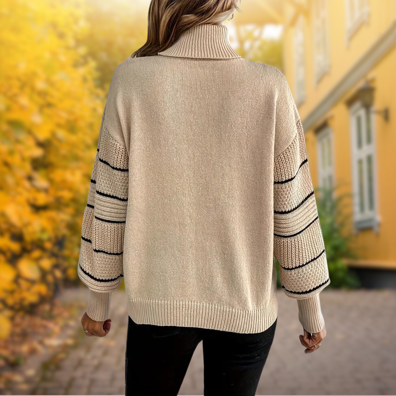 Stelle | Pull à col roulé tricoté avec manches rayées – Élégance et chaleur