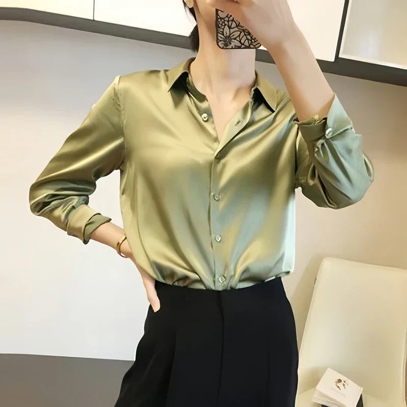 Scarlett - Chemise élégante à manches longues en satin