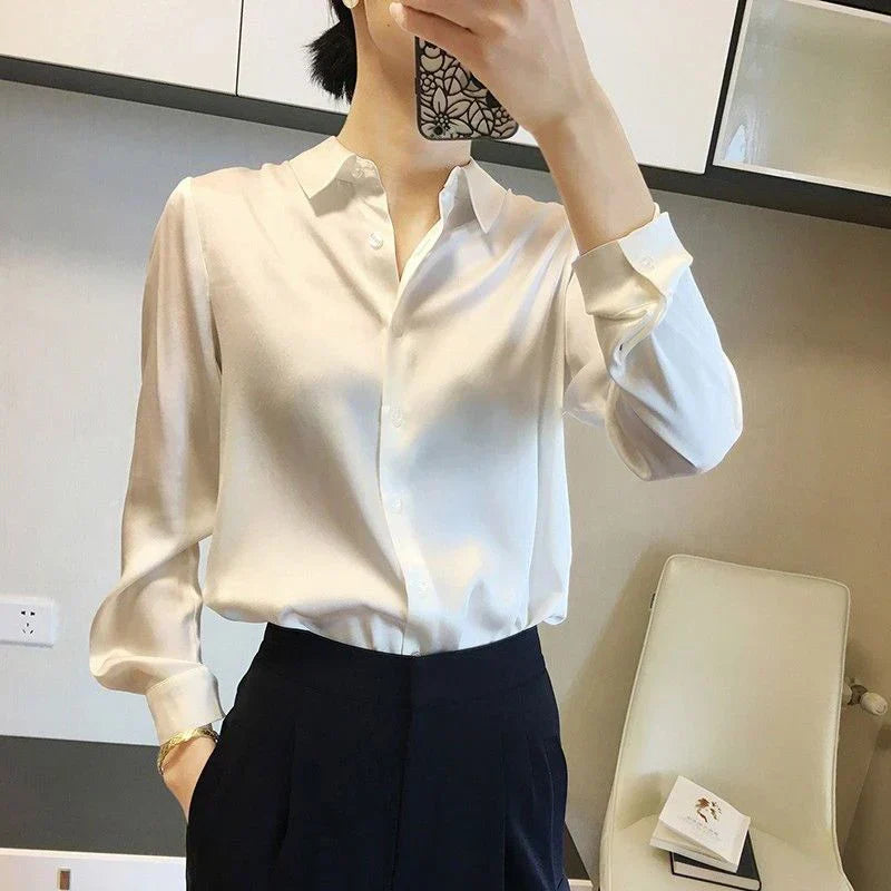 Scarlett - Chemise élégante à manches longues en satin