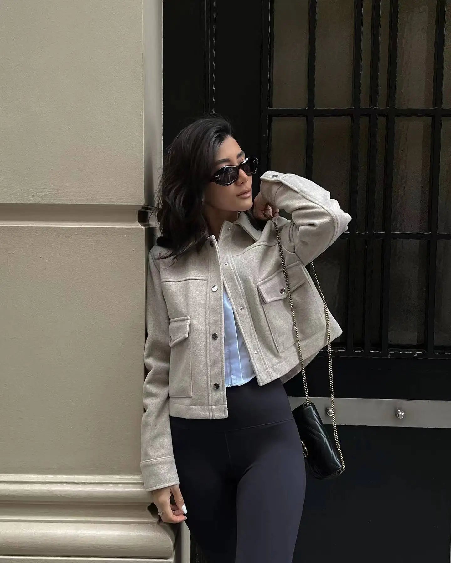 Lea - Veste Automnale Élégante avec Col Replié pour Femmes