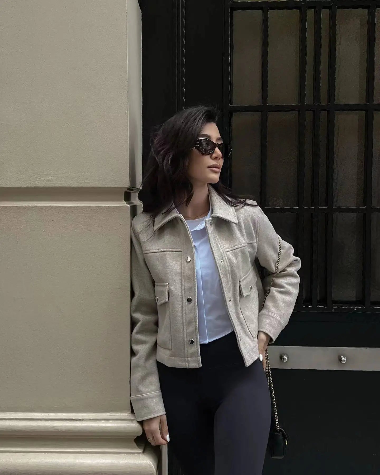 Lea - Veste Automnale Élégante avec Col Replié pour Femmes