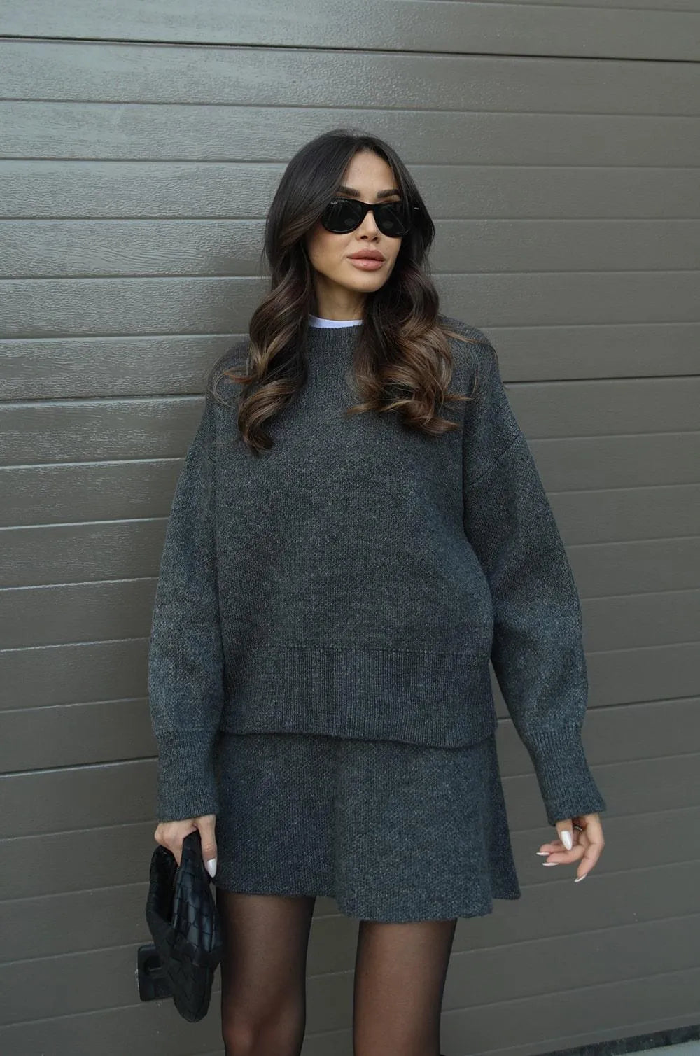 Ensemble sophistiqué en laine pull jupe courte femmes