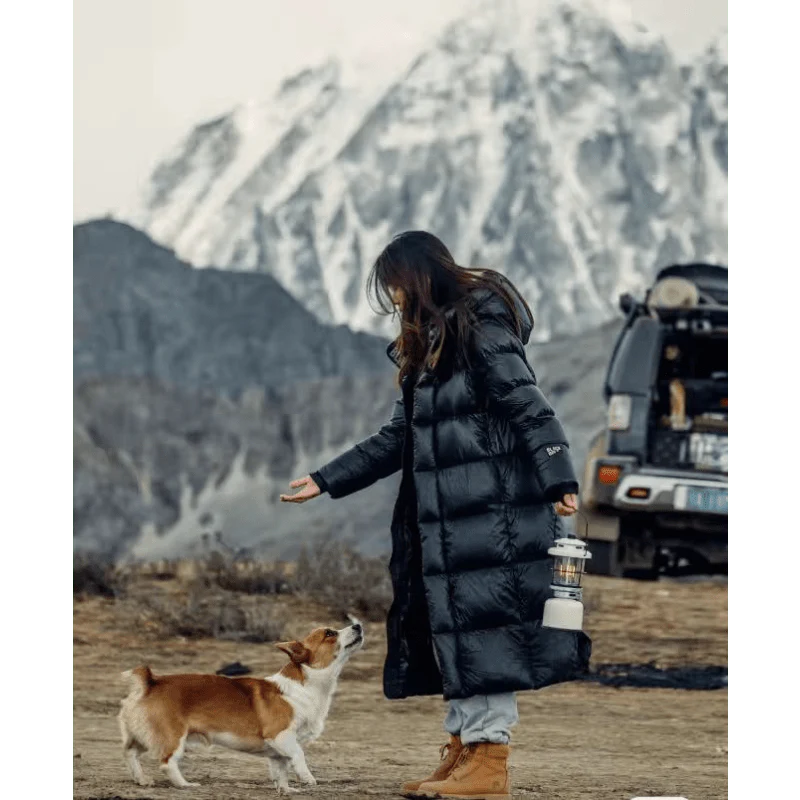 Lea - Manteau Long en Duvet Noir Stylé pour l'Hiver pour Femmes
