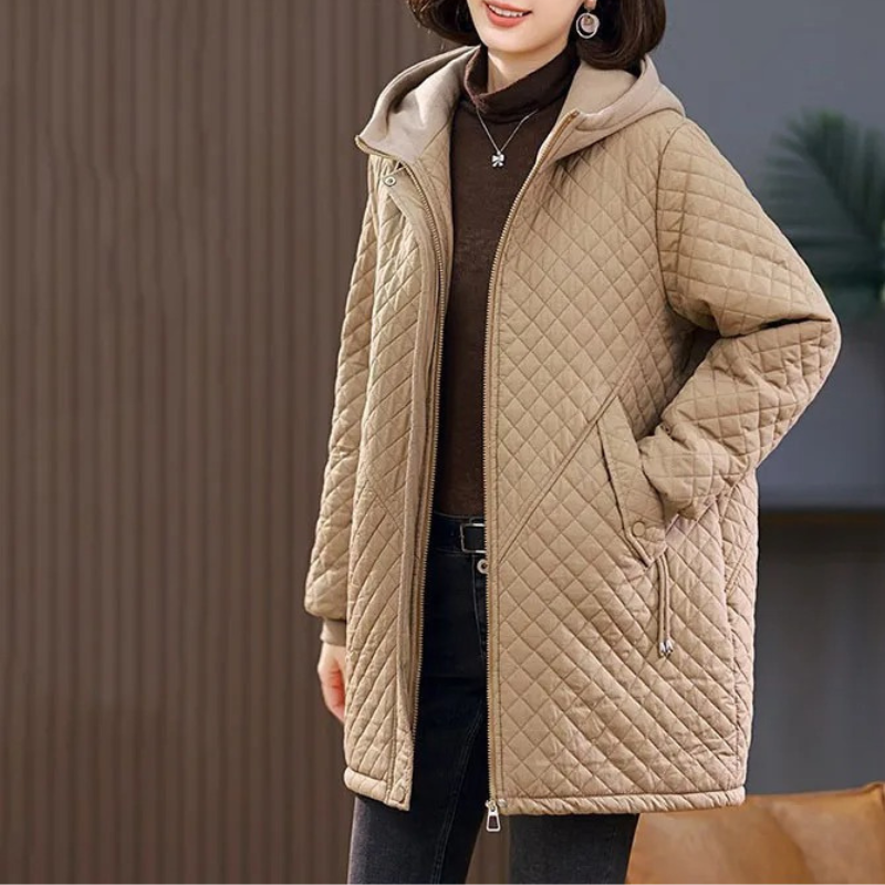 Calypso | Manteau Hiver Femme à Capuche, Zip Complet et Doublure Polaire – Design Matelassé avec Poches Latérales