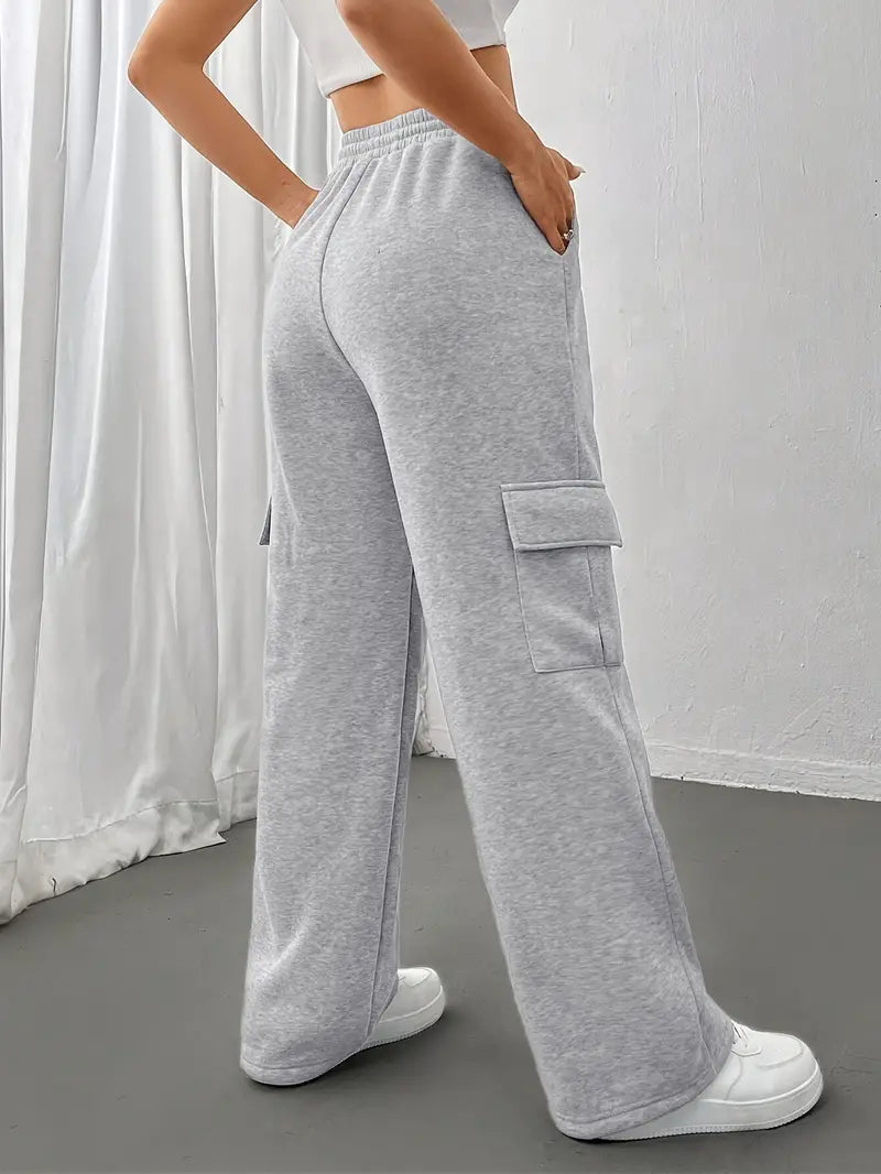 Celeste - Pantalon de jogging coupe droite avec poches à rabat