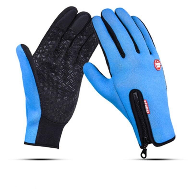 Gants imperméables et coupe-vent