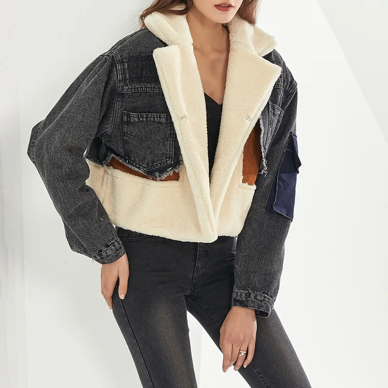 Louvelle | Veste Femme Cropped en Laine d'Agneau avec Patchwork Denim, Parfaite pour l'Hiver