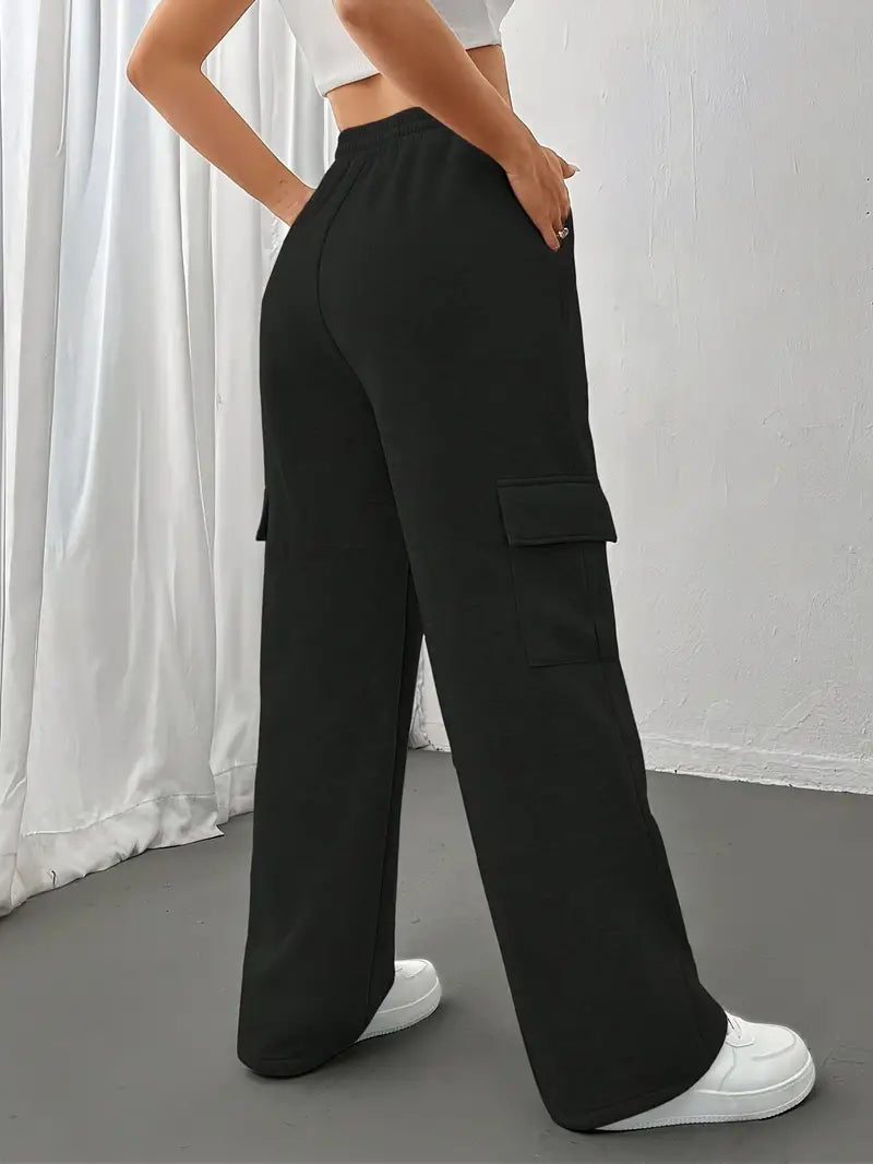 Celeste - Pantalon de jogging coupe droite avec poches à rabat