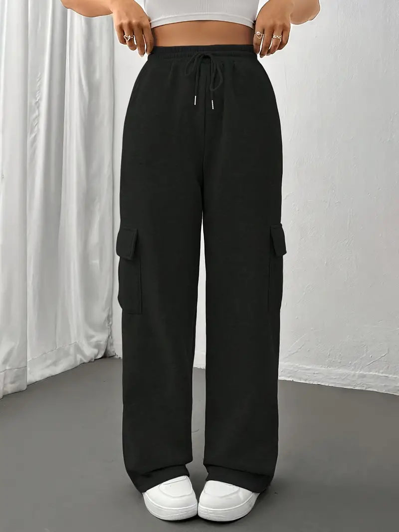 Celeste - Pantalon de jogging coupe droite avec poches à rabat