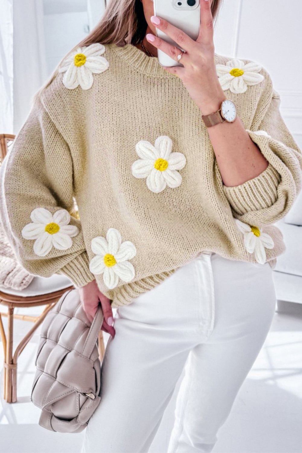 Pull en maille parcheminée à motif floral beige femmes