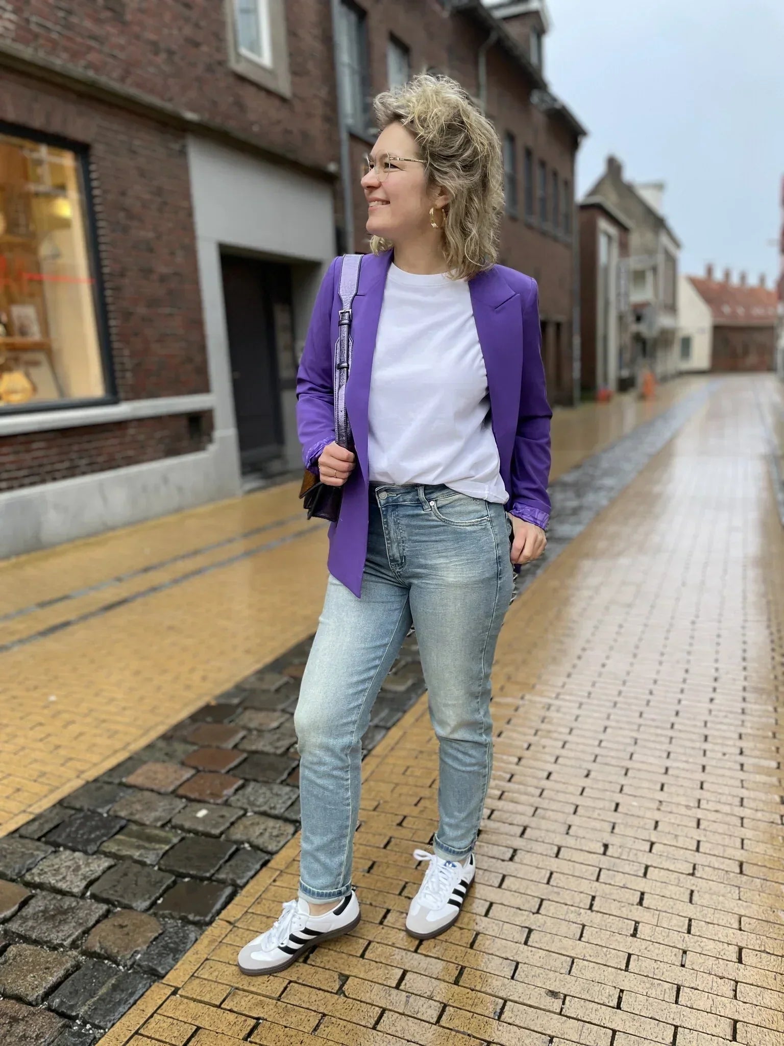 Élégant Blazer Violet - Sophistication et Couleur pour Toutes les Occasions