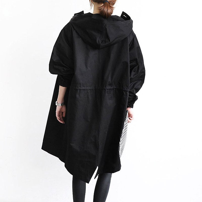 Nadina | Manteau Long Imperméable à Capuche et Boutons – Élégance Pratique pour Toutes les Saisons